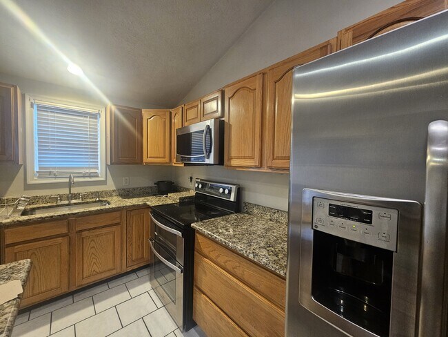 Foto del edificio - 208 Sanderson St