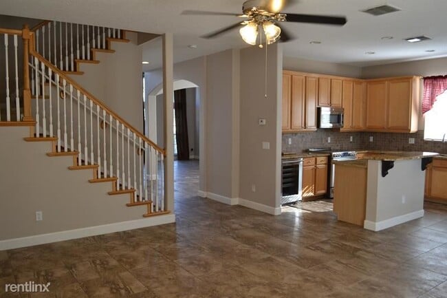 Building Photo - 4 br, 3 bath House - 3297 Red Ash Cir UNIT