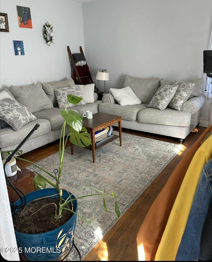 Building Photo - 922 NJ-34