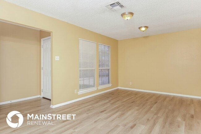 Foto del edificio - 12427 Constitution Dr