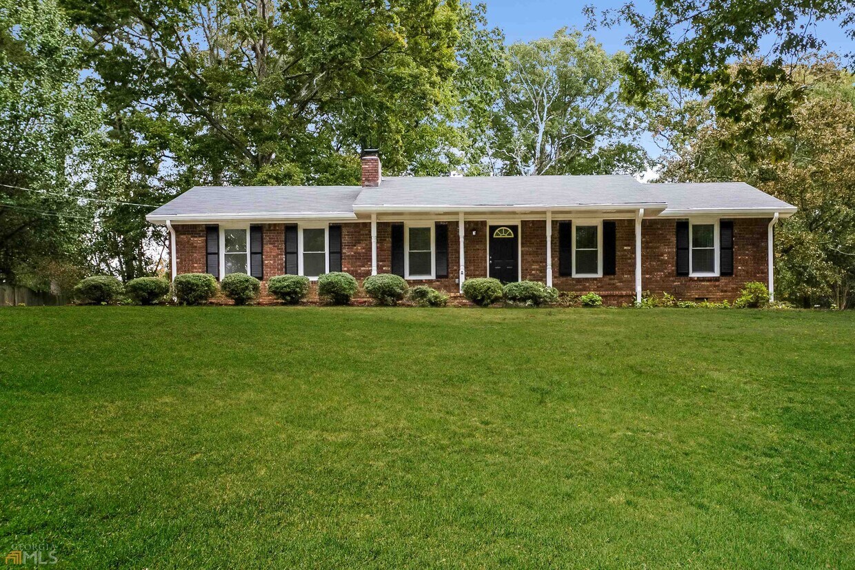 3949 Cheoah Dr, Douglasville, GA 30135 House for Rent in Douglasville