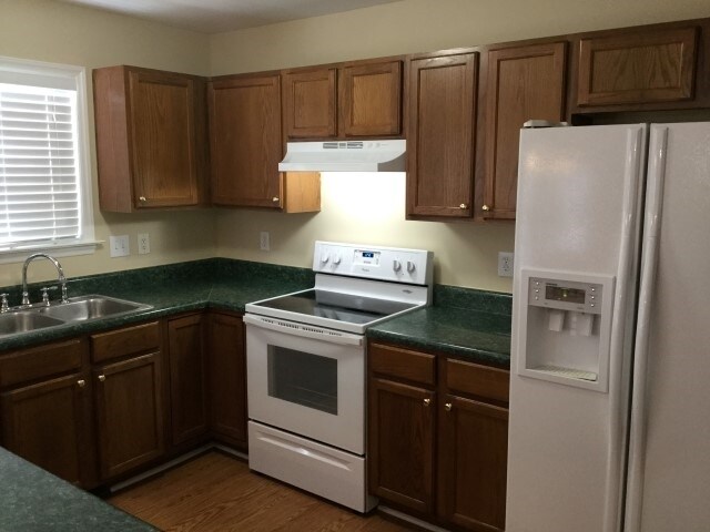 Building Photo - 4508 Hayrick Ct