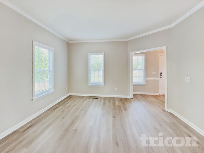 Foto del edificio - 156 Meadow Loop Dr