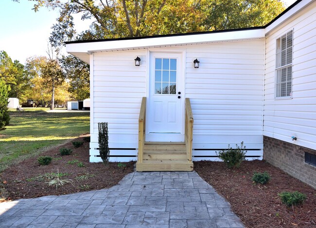 Building Photo - 1392 E Old Spring Hope Rd