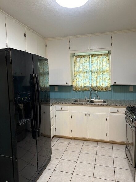 Foto del edificio - 1013 Red Oak St