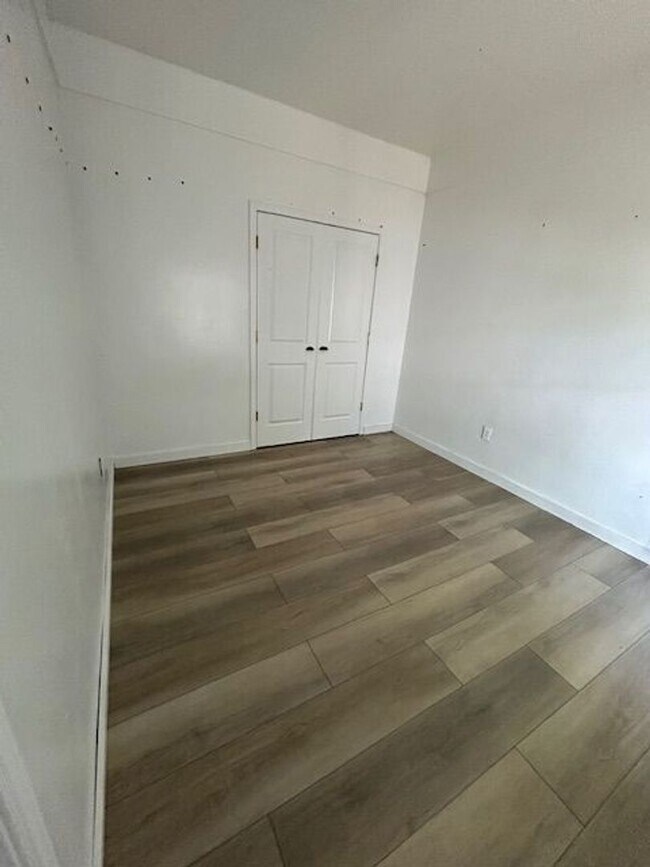 Foto del edificio - 1 BED 1 BATH IN ABBEVILLE