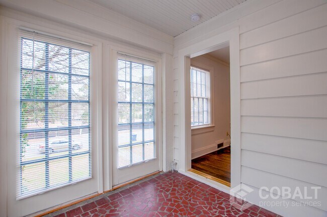 Building Photo - 81 Sheridan Dr NE