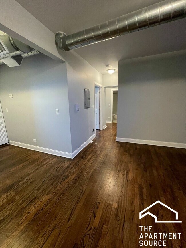 Building Photo - 6431 S Stewart Ave