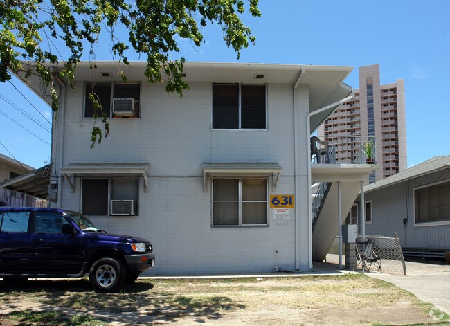 Building Photo - 631 Hausten St