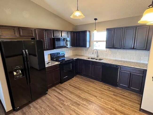 Foto del edificio - 2314-16 E QUIVERA CIR