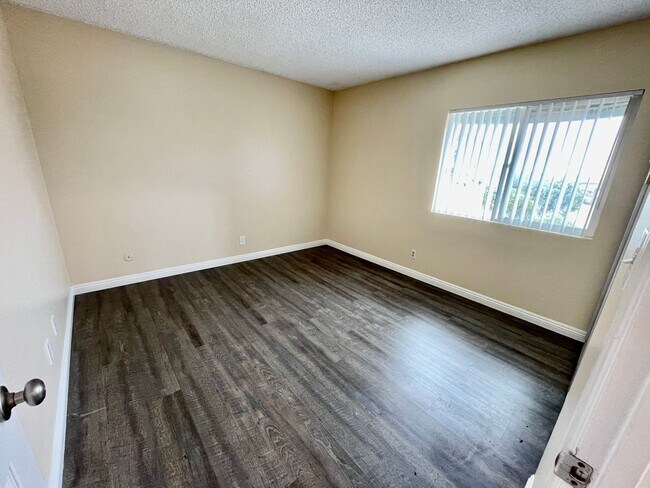 Foto del edificio - 1 Bed 1 Bath with Views of Mission Bay