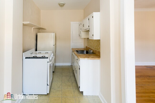 Foto del edificio - 2244 W Wilson Ave