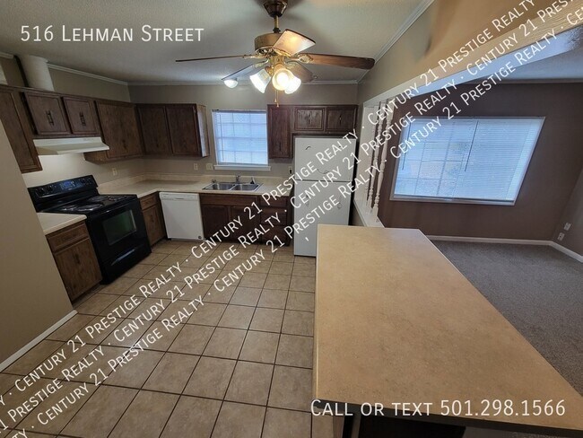 Building Photo - 516 Lehman Dr