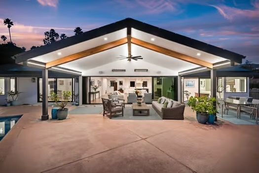 Foto del edificio - 546 Owen Rd