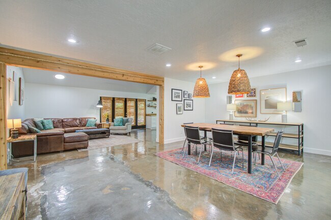 Foto del edificio - 11714 Hillcroft St