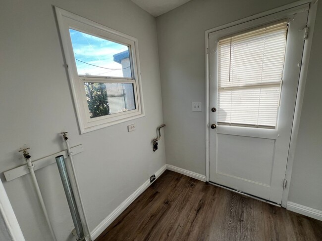 Foto del edificio - Remodeled 3 bedroom home in Glendora!