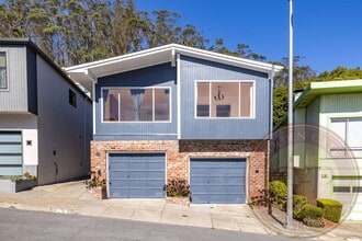 Building Photo - 20 Woodhaven Ct