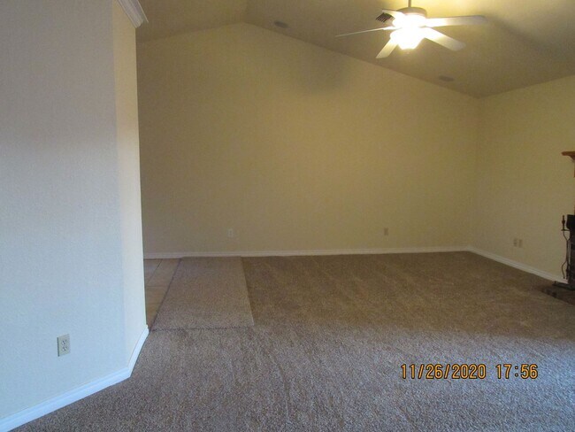Building Photo - PET'S NEGOTIABLE WITH OWNER APPROVAL!!