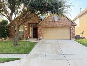 Building Photo - 10329 Stoneside Trl