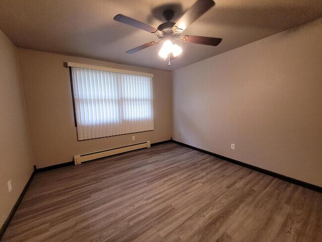 Foto del edificio - 523 Spinnaker Ln