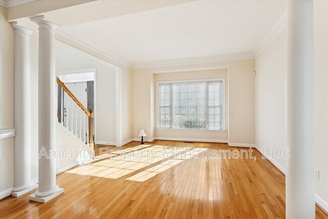 Foto del edificio - 103 Overlook Point