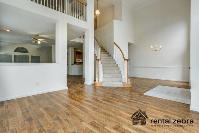 Building Photo - Rockwall: Gorgeous two story with three li...