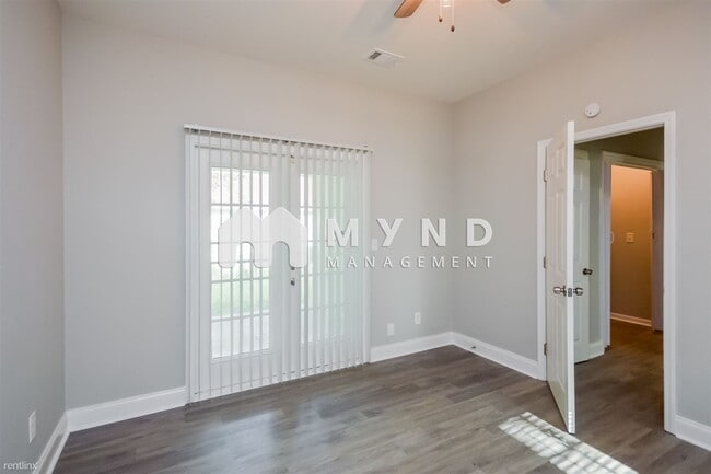 Building Photo - 3 br, 2 bath House - 3706 Adamsville Dr Sw