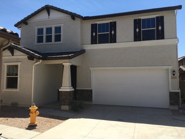 NEWER Beautiful Home in Fire Rock Villas!! - NEWER Beautiful Home in Fire Rock Villas!!