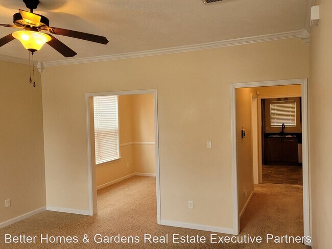 3 br, 2.5 bath House - 4435 Grove Landing photo'