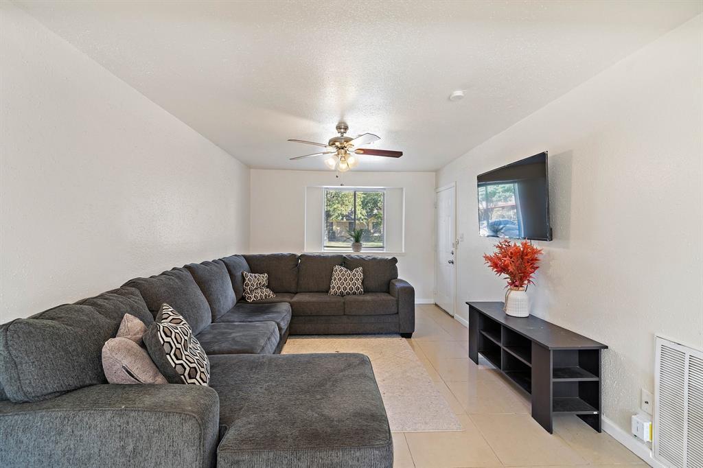 735 Knob Hollow St, Channelview, TX 77530 House Rental in Channelview