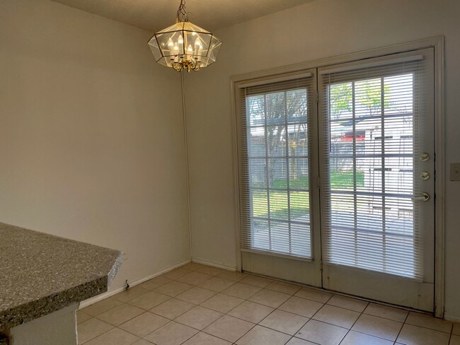 Building Photo - Two-story Duplex!