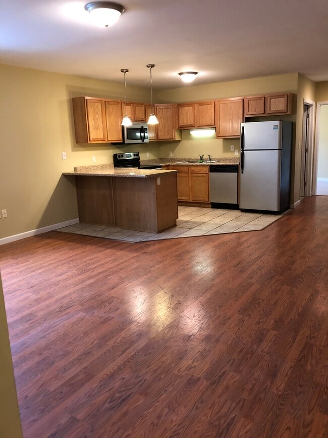 15 LLC-6 Palmer St - 15 LLC-6 Palmer St Apartment