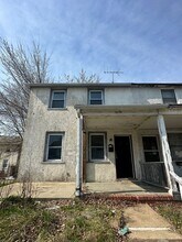 Building Photo - 1116 Pine St