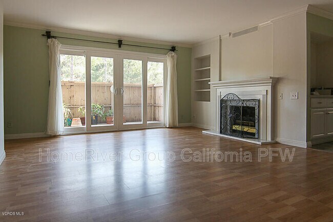 Foto del edificio - 31569 Lindero Canyon Rd