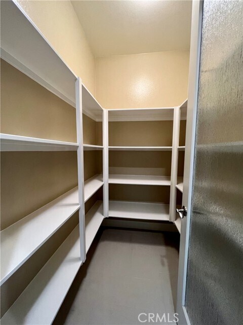 Foto del edificio - 22356 Windriver Ct