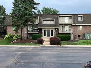 Building Photo - 104 E Bailey Rd
