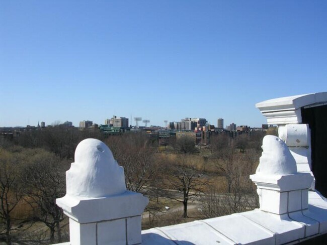Foto del edificio - 80 Fenway