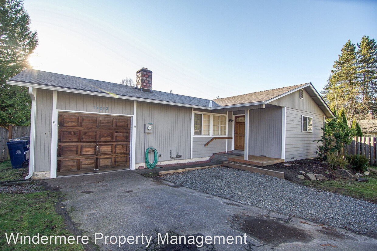 Primary Photo - 3 br, 1 bath House - 14232 81st Ave NE