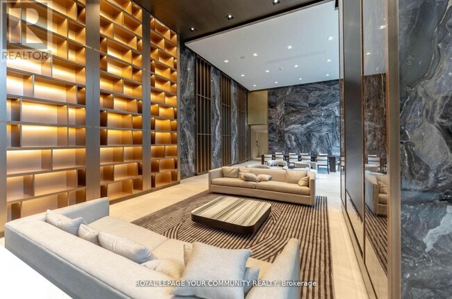 Photo du bâtiment - 117 Broadway Ave