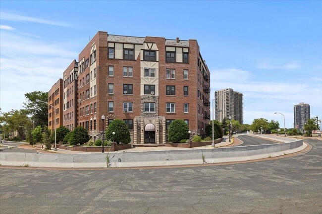 Foto del edificio - 7435 JFK Blvd E