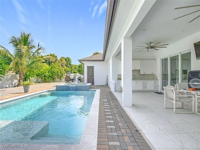 Foto del edificio - 1806 41st St SW