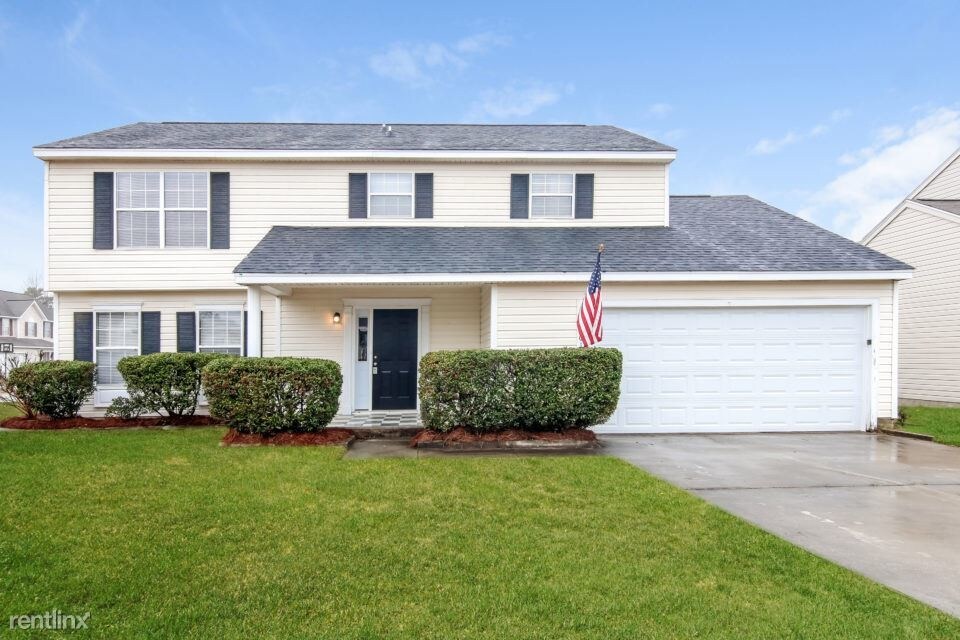 Foto principal - 301 Sandpine Rd