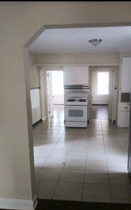 10 Norwood St, Newark, NJ 07106 House Rental in Newark, NJ