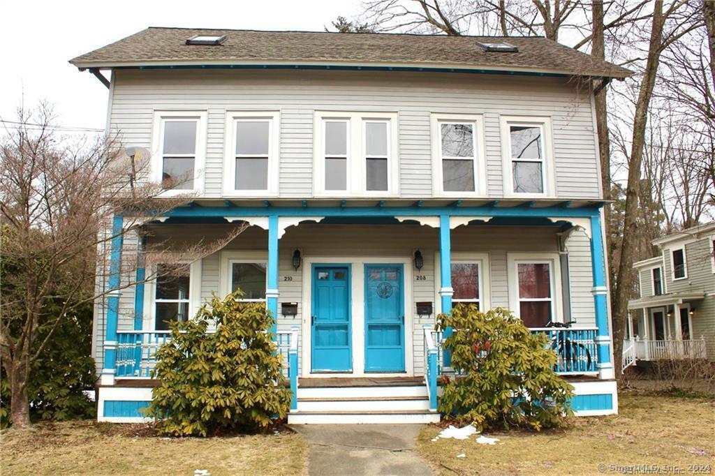 Primary Photo - 208 Main St