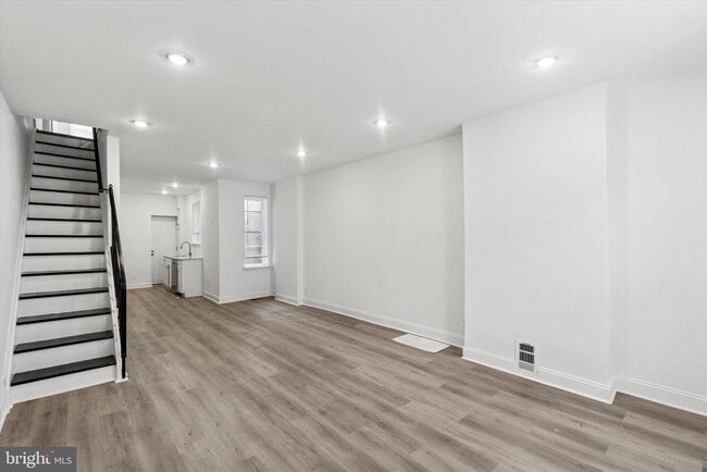 Foto del edificio - 1761 N Newkirk St