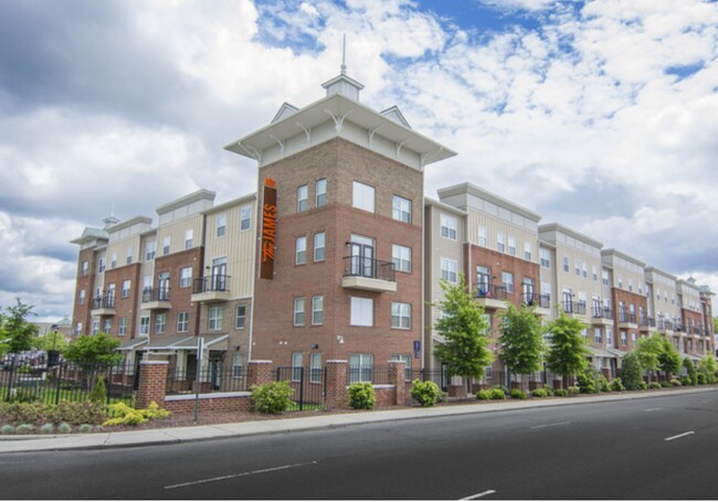 Foto del edificio - 411 W Bacon St