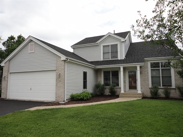 Primary Photo - 1708 Fox Field Drive