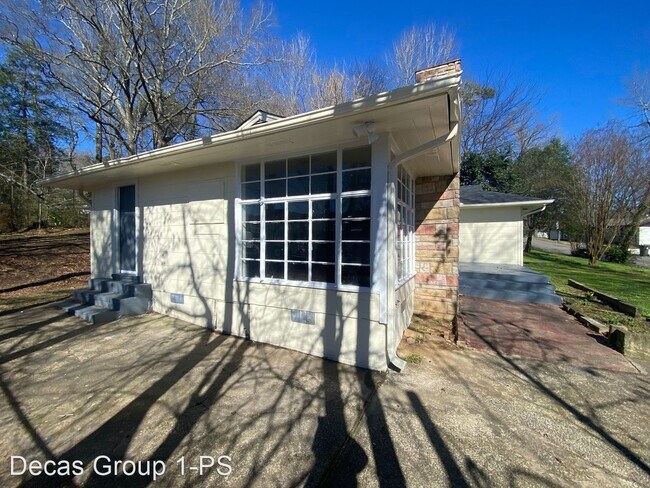 Foto del edificio - 3 br, 1 bath House - 16 Hedgewood Drive