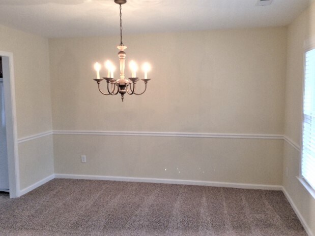 Building Photo - 1843 Longmont Drive