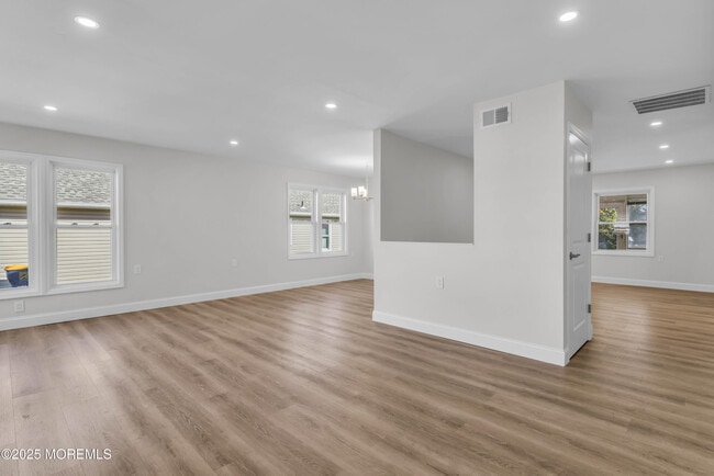 Building Photo - 13 Red Hill Rd